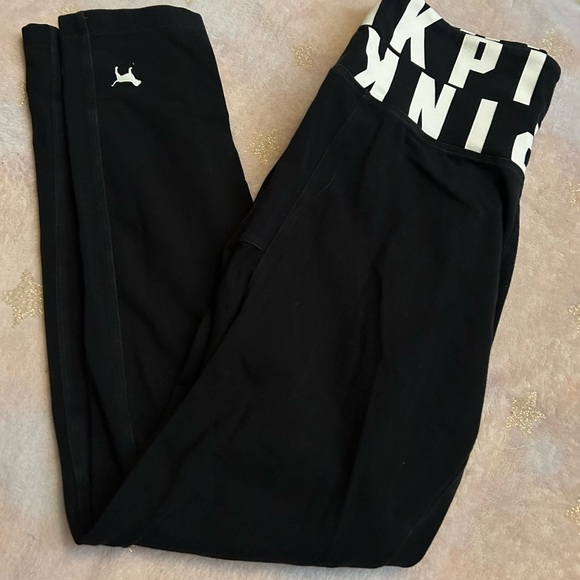 PINK Victoria's Secret Black Leggings Soft Fabric - Picture 1 of 3